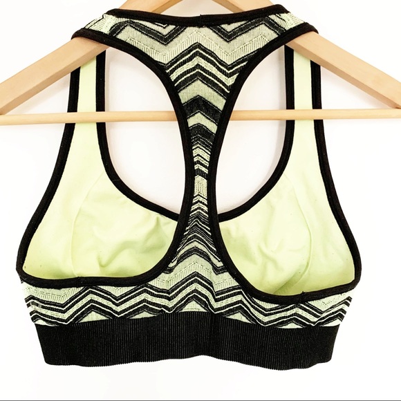 Lululemon Flow Chevron Weave Knit Sports Bra - Picture 13 of 13